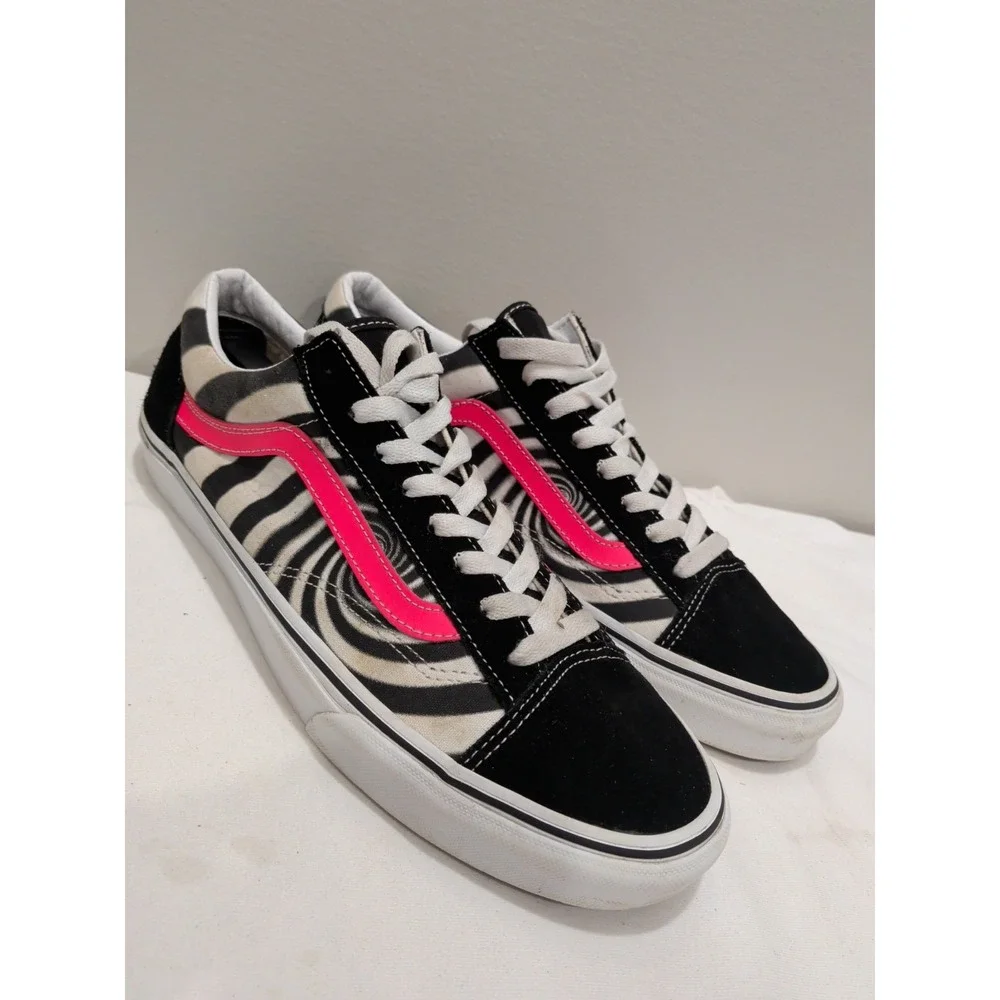 Vans Men's Style 36 Size M 10.5 W 12  Swirl Black Fiery Coral 721454